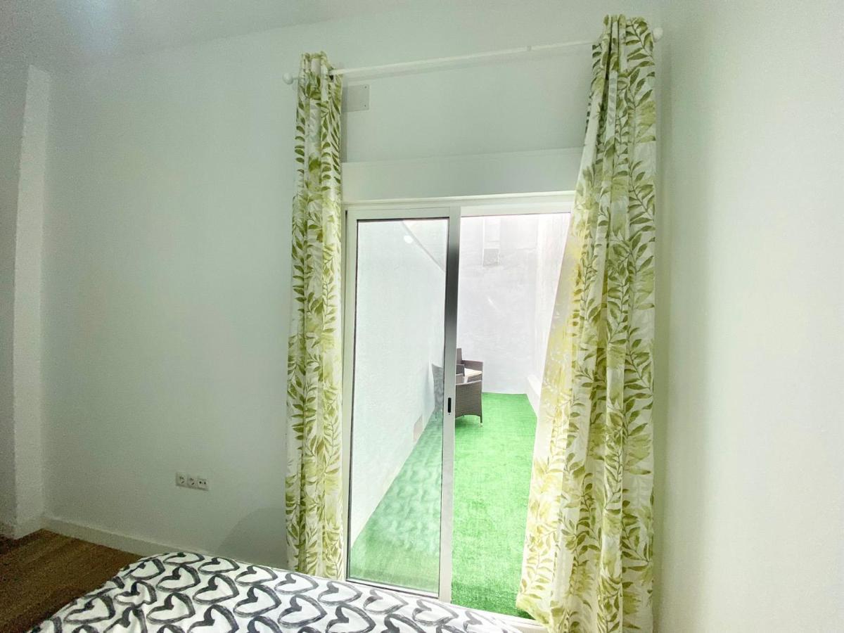Puente Praga Aparment Apartment มาดริด ภายนอก รูปภาพ